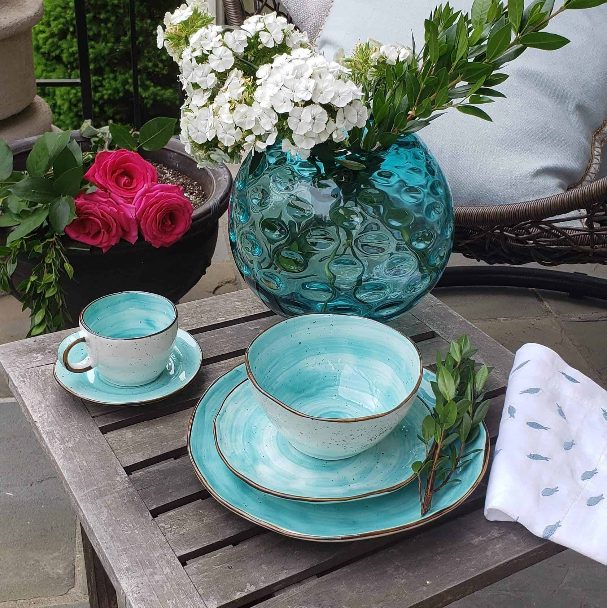 Cabana Dinnerware Set — Turquoise