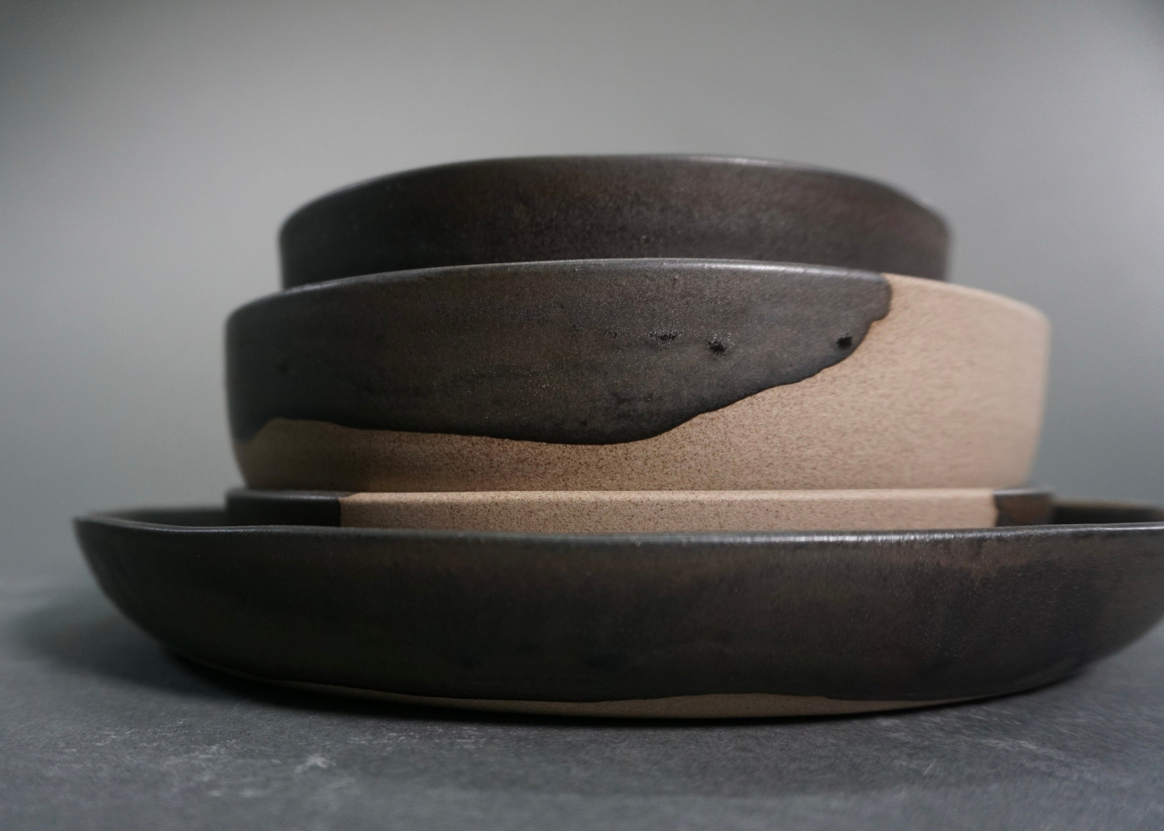 Classic Dinnerware Set — Gray & Black