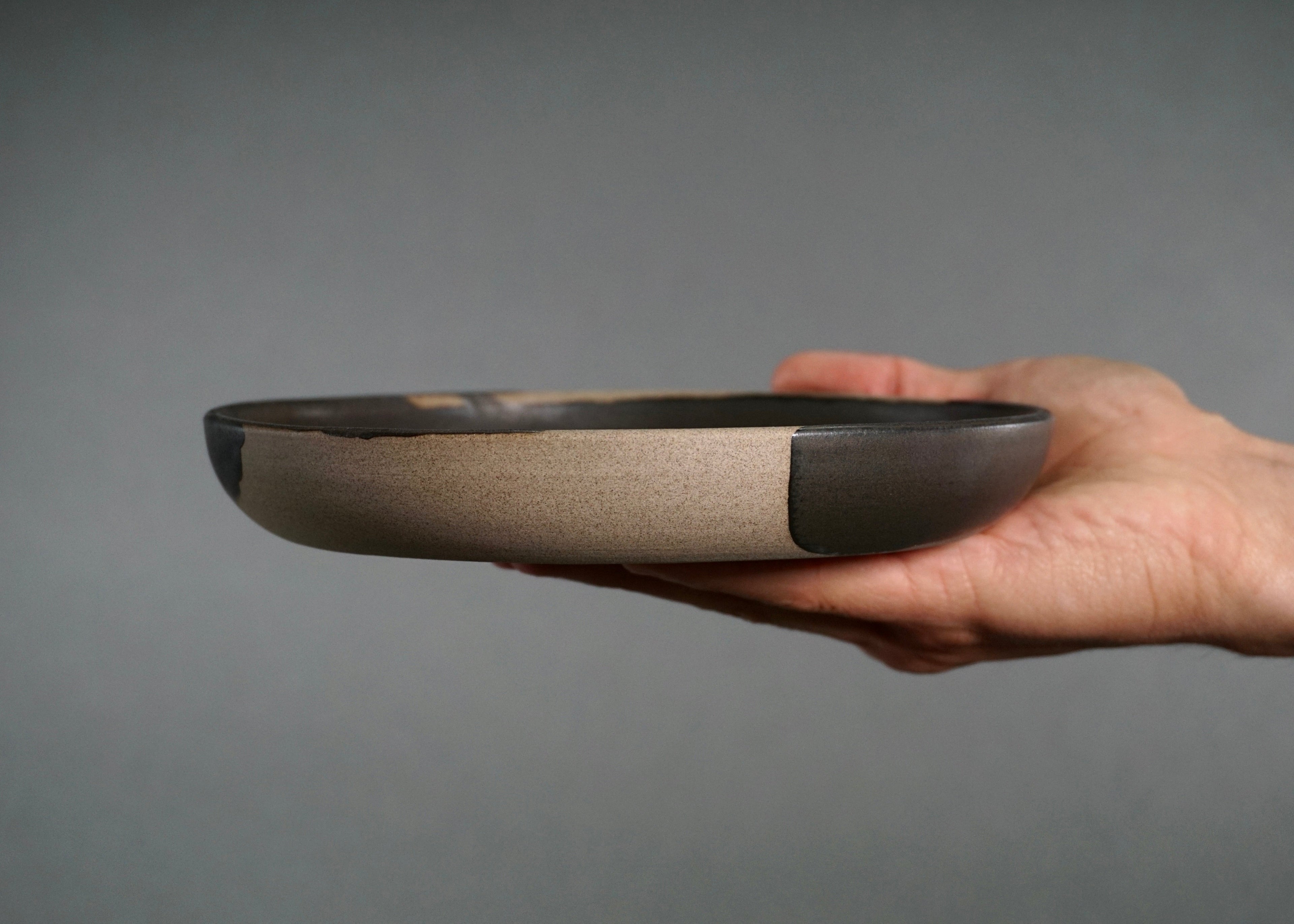 Classic Dinnerware Set — Gray & Black