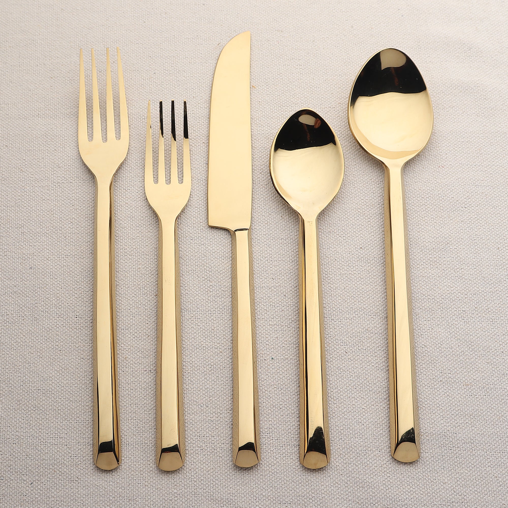 Plateau Flatware Set — 5 Piece