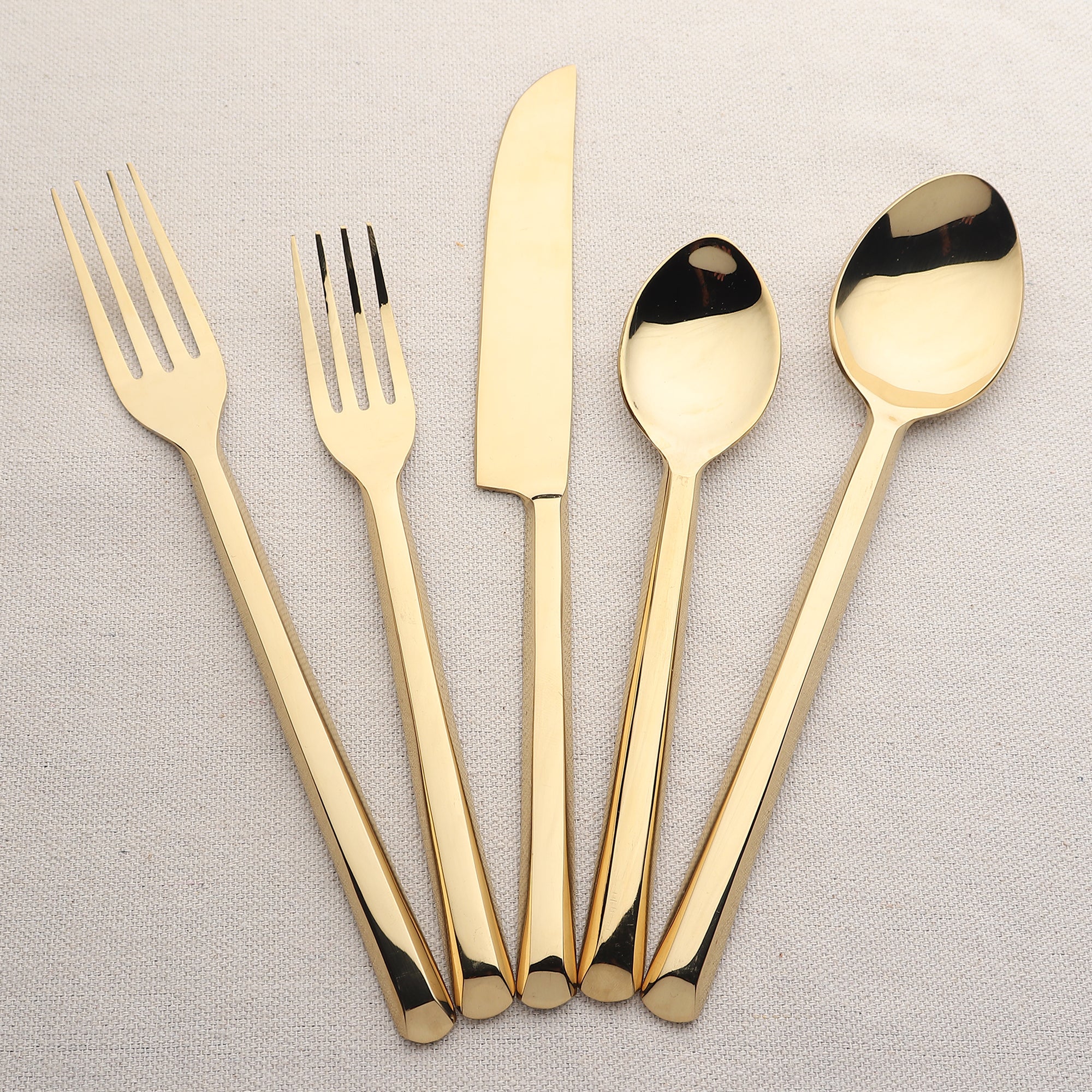 Plateau Flatware Set — 5 Piece