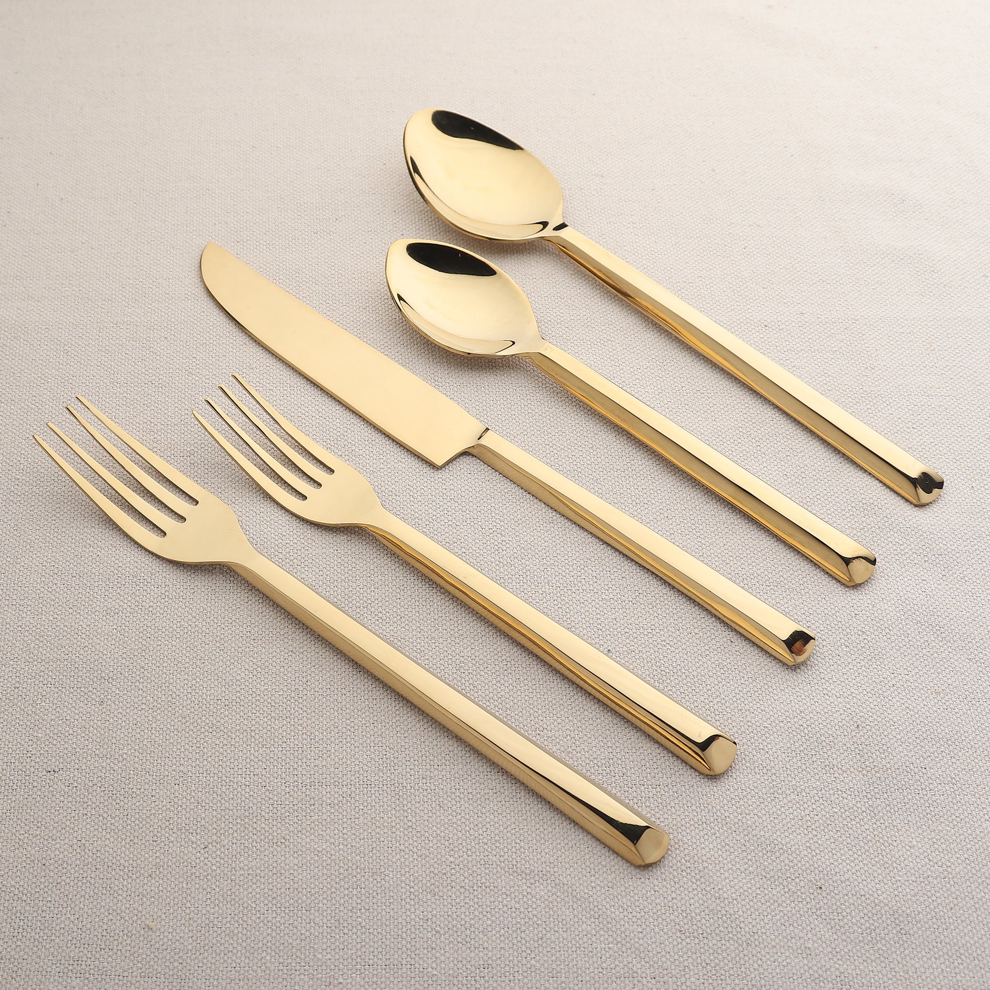 Plateau Flatware Set — 5 Piece