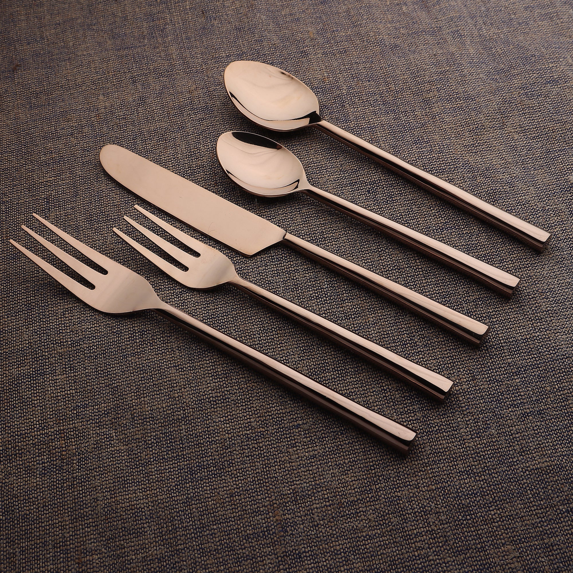 Sundance Flatware Set — 5 Piece