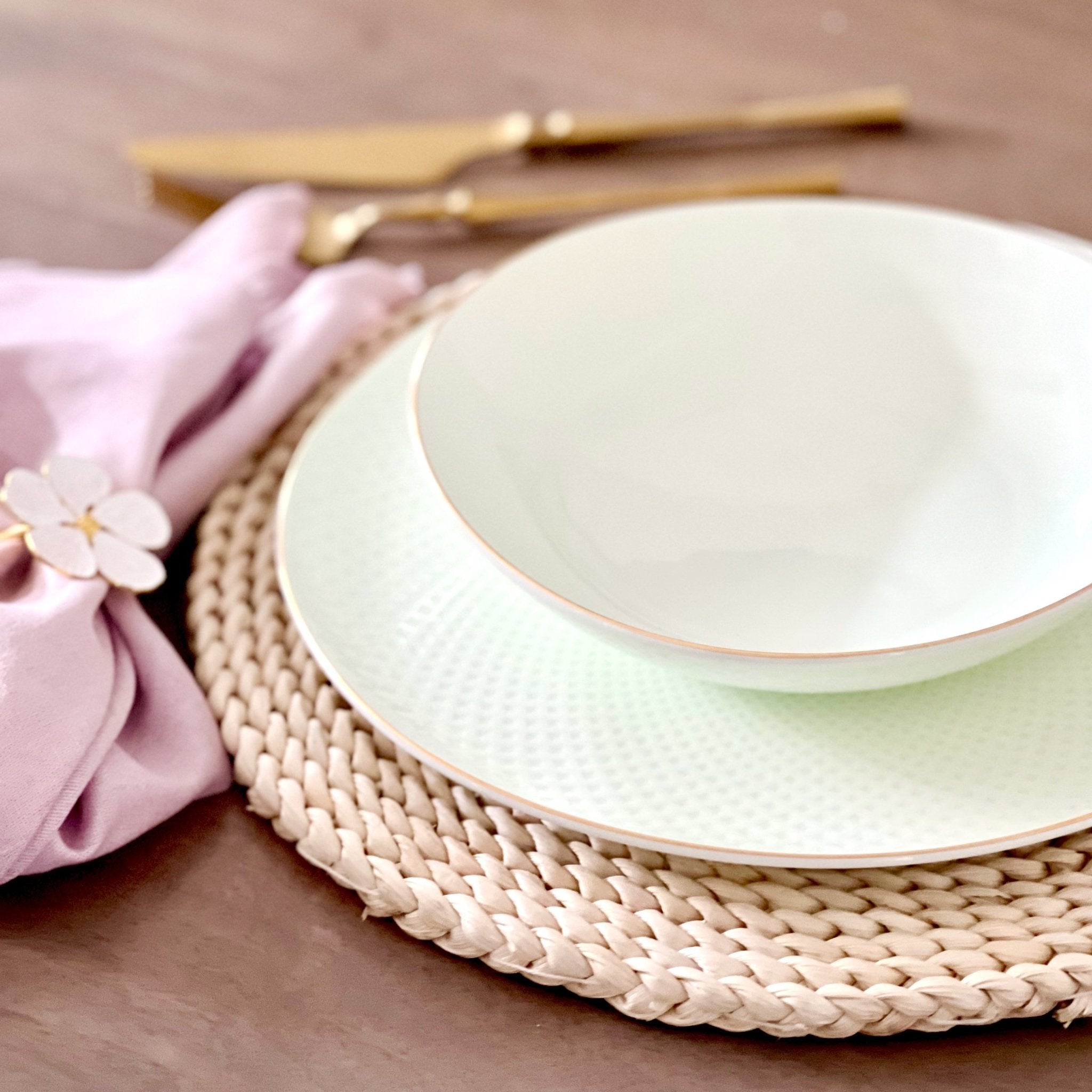 Camille Bone China Set — White & Pistachio